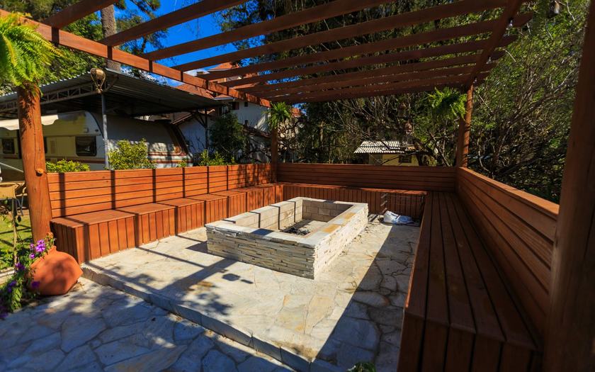 After: Tired paving to alfresco deck