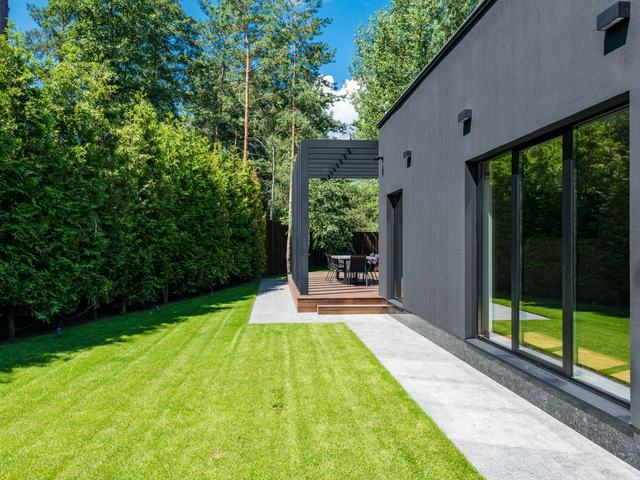 Family Yard Rebuild landscaping project in Duncraig